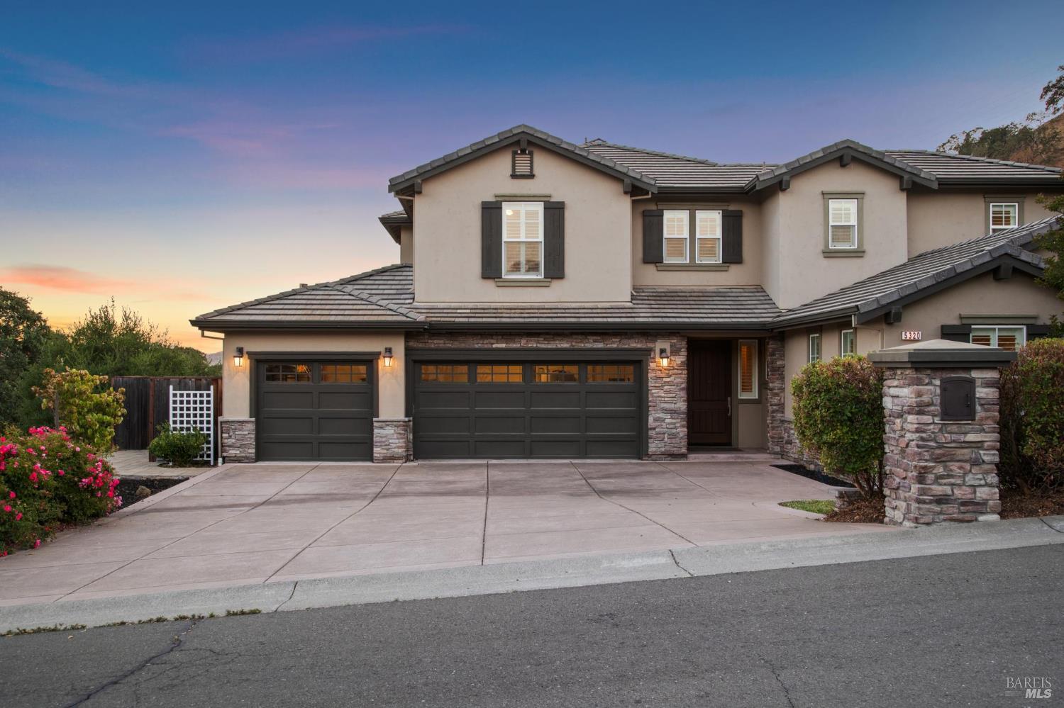 Detail Gallery Image 79 of 85 For 5320 Boulder Ridge Ct, Fairfield,  CA 94534 - 6 Beds | 5 Baths