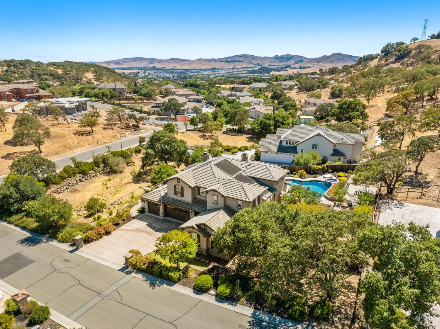 Detail Gallery Image 81 of 85 For 5320 Boulder Ridge Ct, Fairfield,  CA 94534 - 6 Beds | 5 Baths