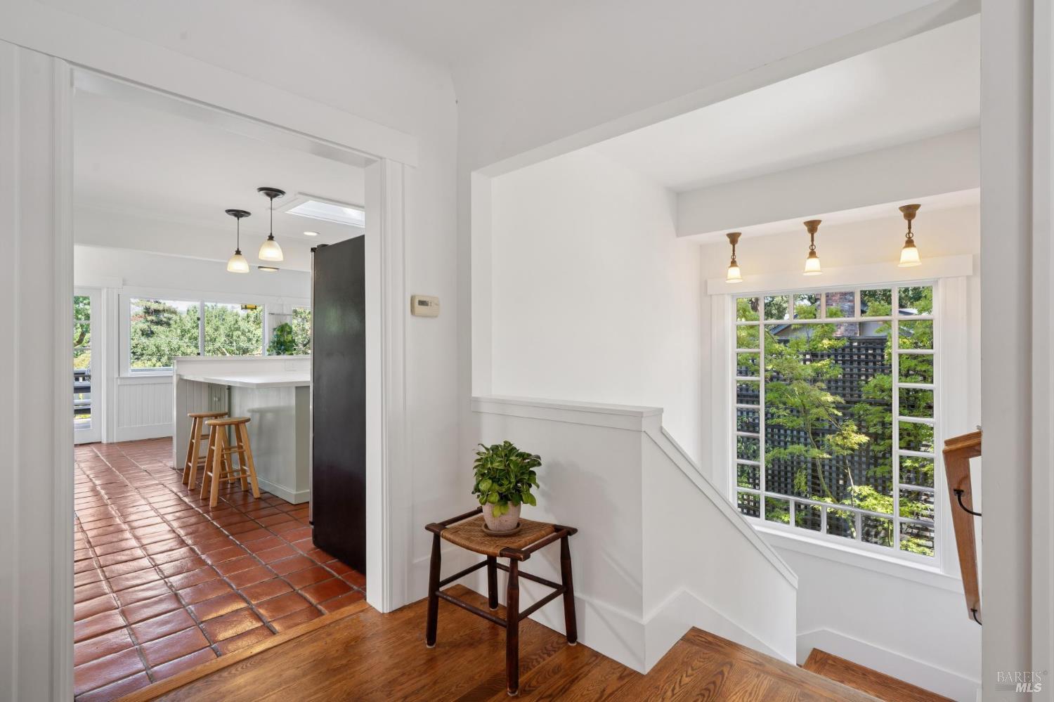 Detail Gallery Image 36 of 73 For 74 Redwood Rd, San Anselmo,  CA 94960 - 4 Beds | 3 Baths
