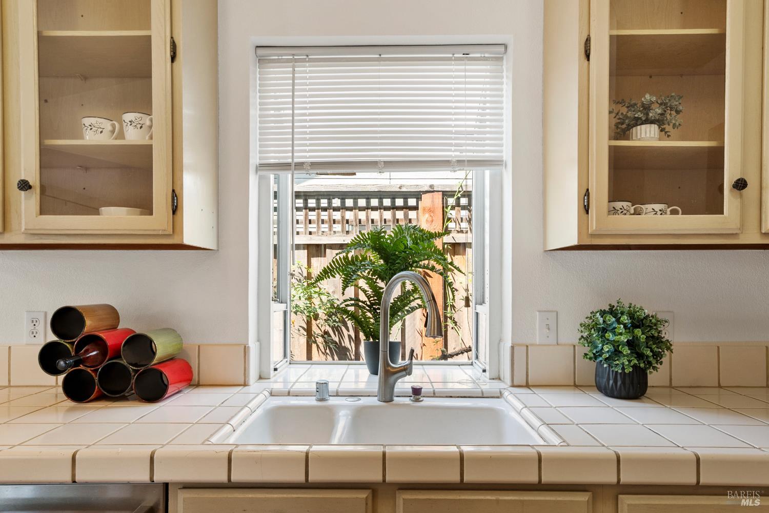 Detail Gallery Image 21 of 43 For 37 Sage Way, Napa,  CA 94559 - 3 Beds | 2 Baths