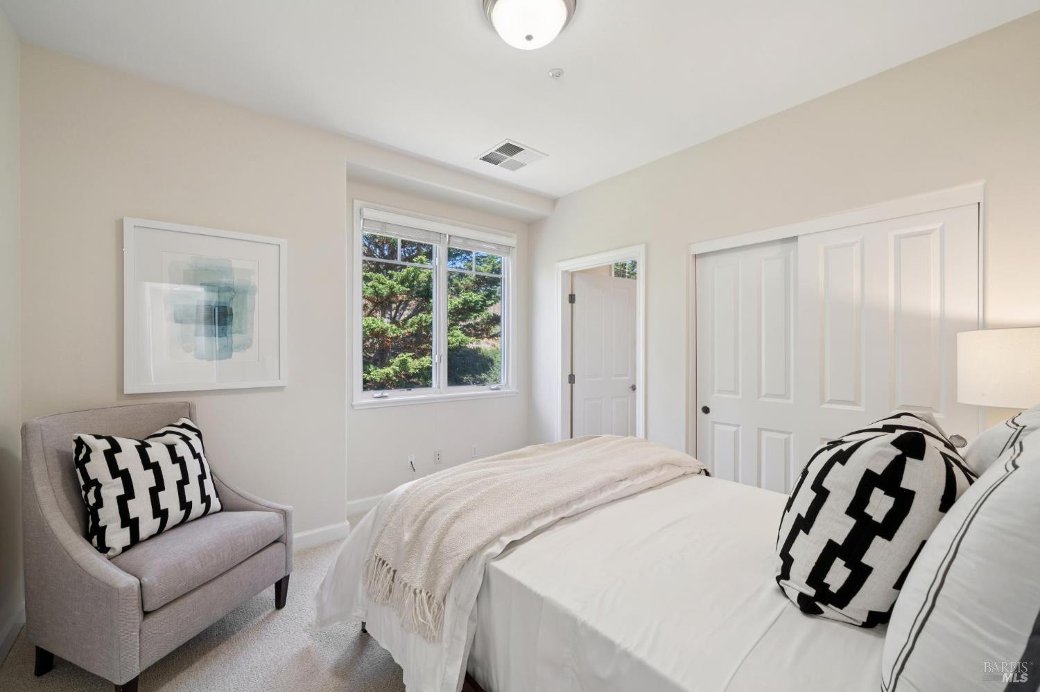 Detail Gallery Image 48 of 69 For 82 Neds Way, Tiburon,  CA 94920 - 3 Beds | 3 Baths