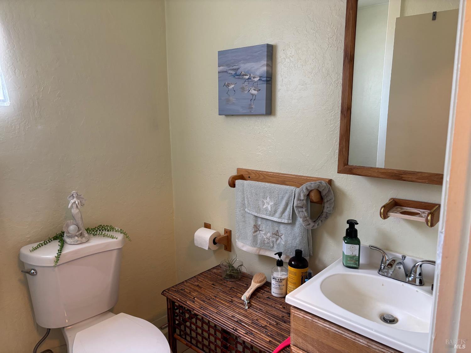 Detail Gallery Image 28 of 29 For 5141 Sharp Rd, Calistoga,  CA 94515 - 2 Beds | 1 Baths