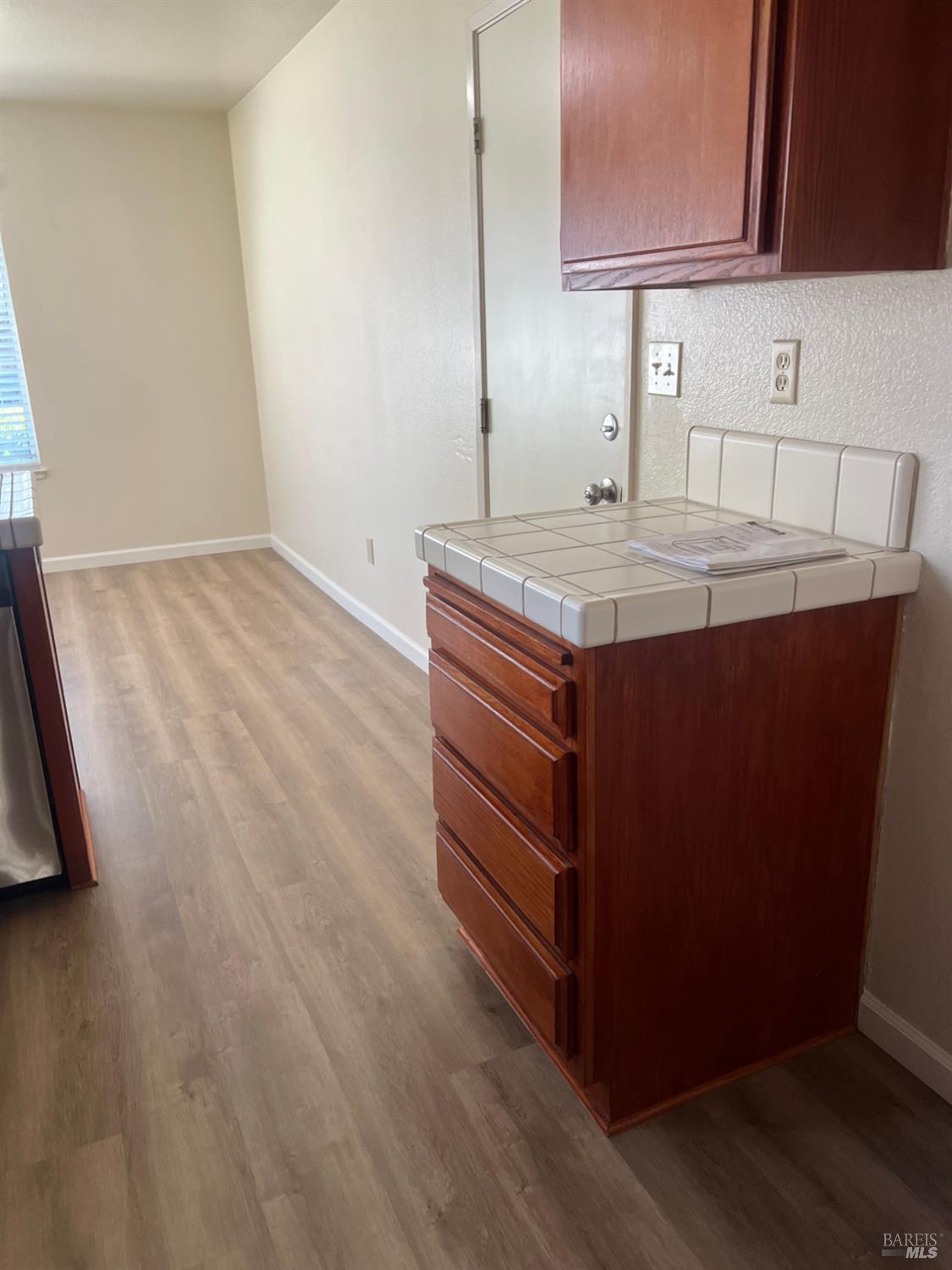 Detail Gallery Image 45 of 52 For 406 Stoneybrook Ln, Vacaville,  CA 95687 - 3 Beds | 2 Baths
