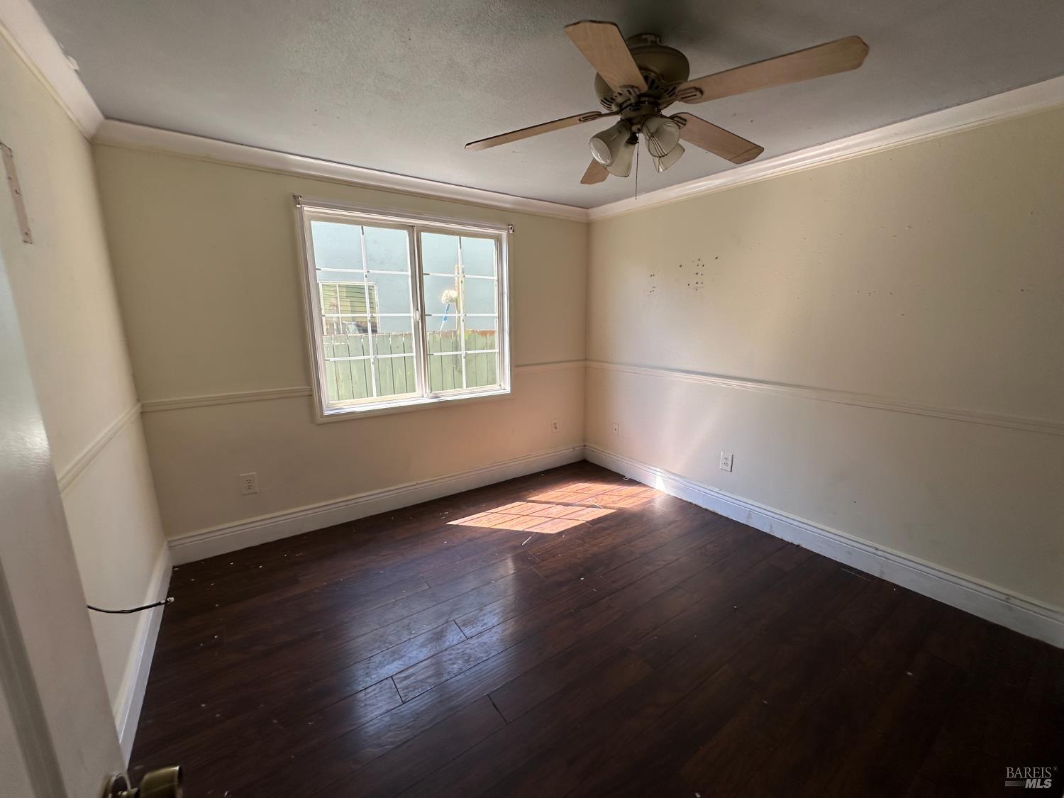 Detail Gallery Image 24 of 35 For 337 Falcon Dr, Vallejo,  CA 94589 - 4 Beds | 3 Baths