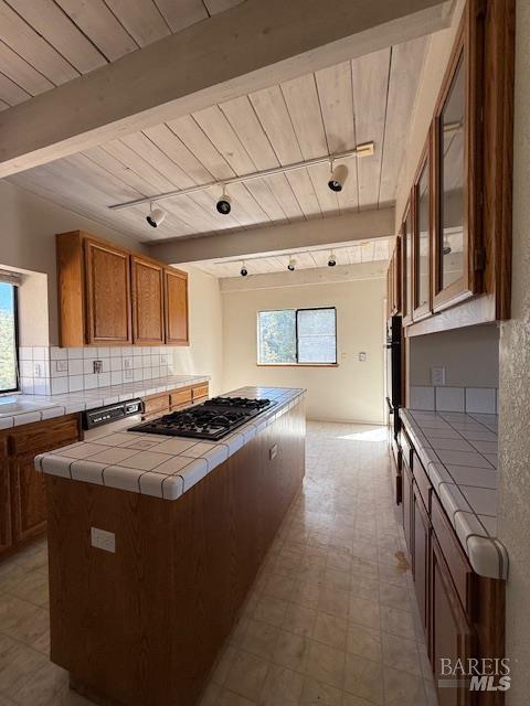 Detail Gallery Image 15 of 58 For 1330 Van Pelt Dr, Ukiah,  CA 95482 - 5 Beds | 3/1 Baths