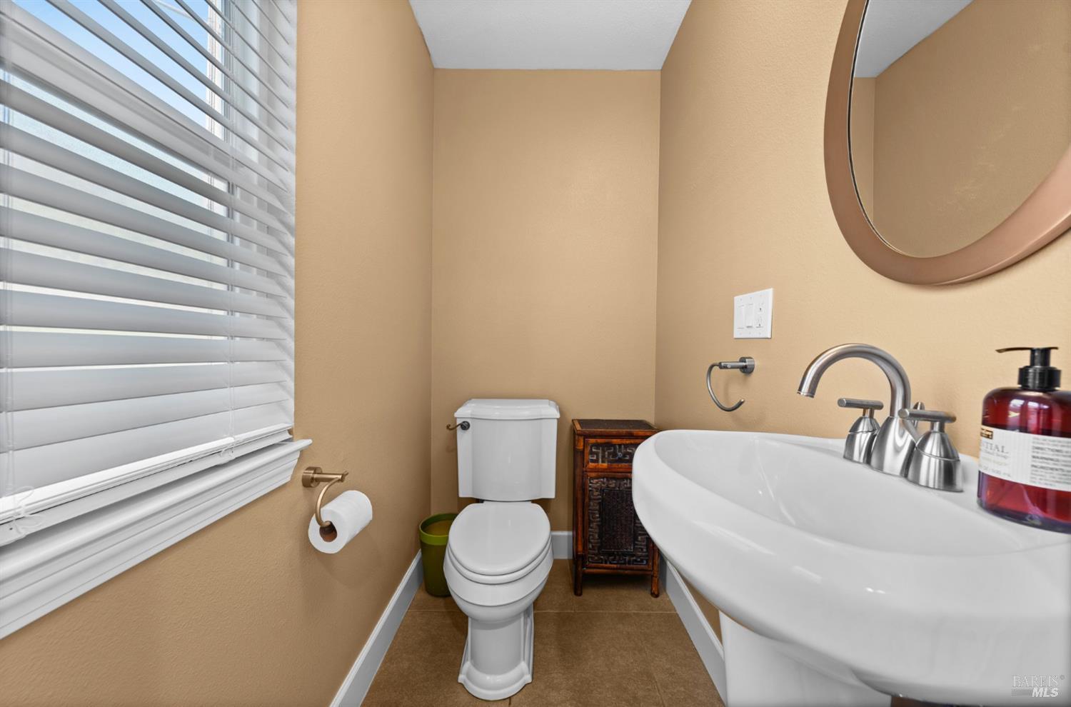 Detail Gallery Image 19 of 66 For 147 Acacia Way, Vallejo,  CA 94591 - 4 Beds | 2/1 Baths