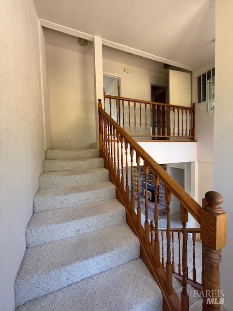 Detail Gallery Image 18 of 58 For 1330 Van Pelt Dr, Ukiah,  CA 95482 - 5 Beds | 3/1 Baths