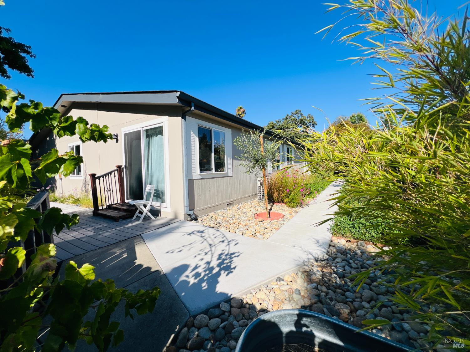 Detail Gallery Image 49 of 57 For 94 Leisure Park Cir, Santa Rosa,  CA 95401 - 3 Beds | 2 Baths