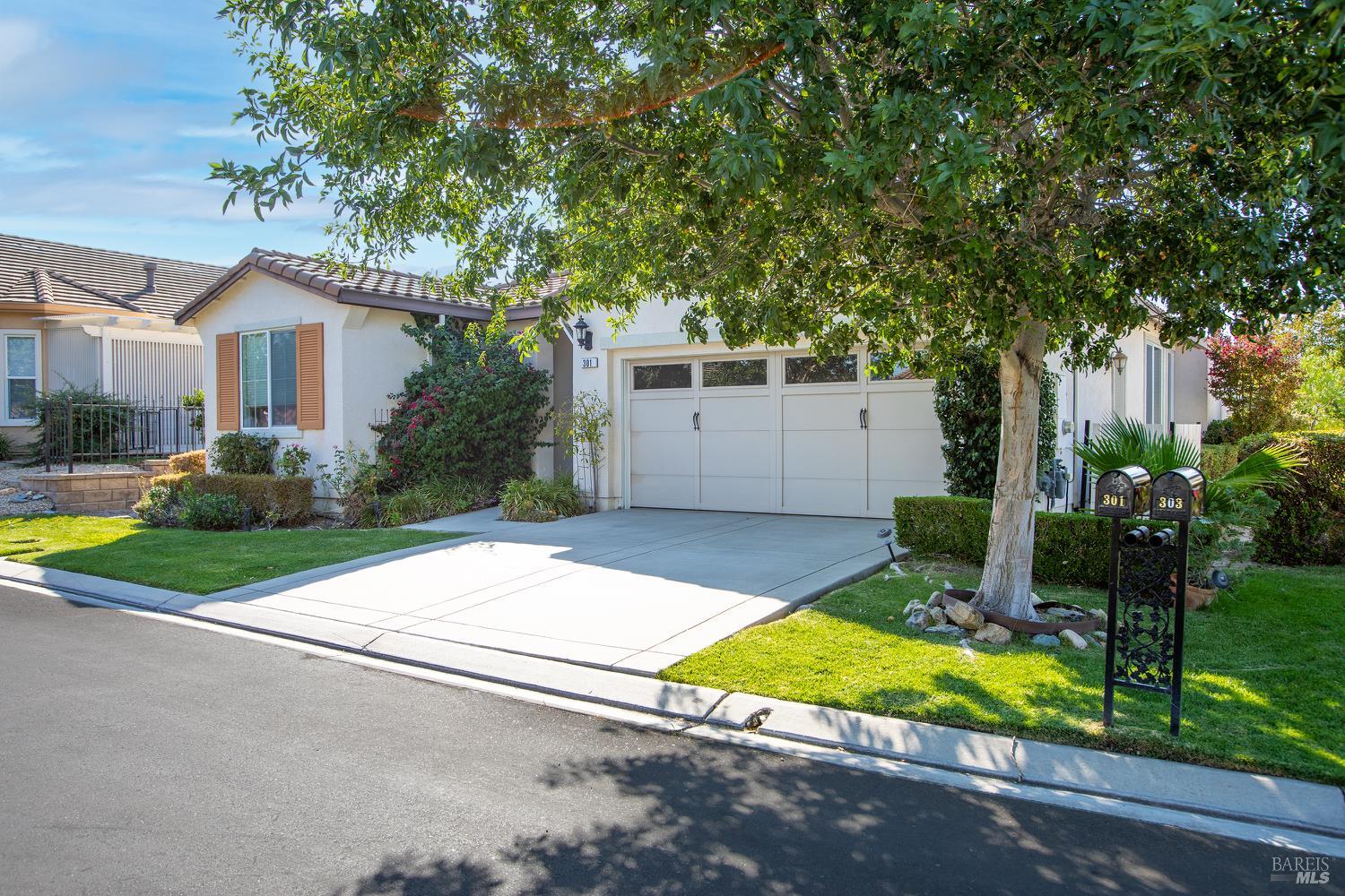 Detail Gallery Image 3 of 40 For 301 Fairbanks Dr, Rio Vista,  CA 94571 - 2 Beds | 2 Baths
