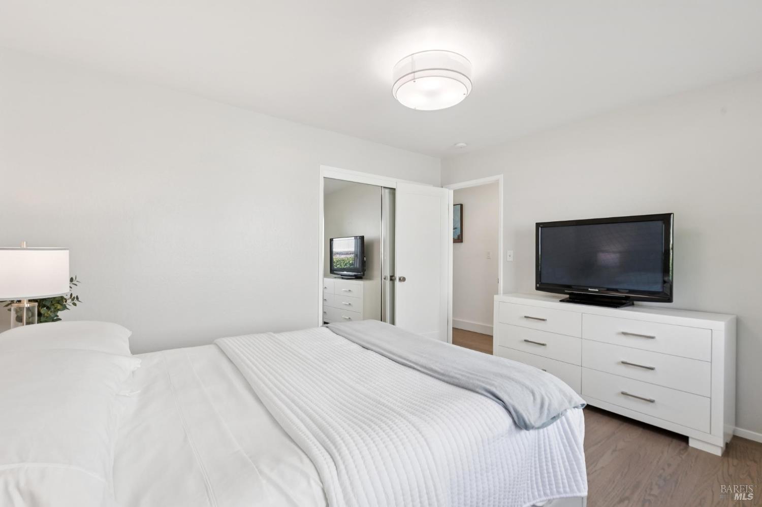 Detail Gallery Image 34 of 55 For 357 Mountain View Ave, San Rafael,  CA 94901 - 4 Beds | 2 Baths