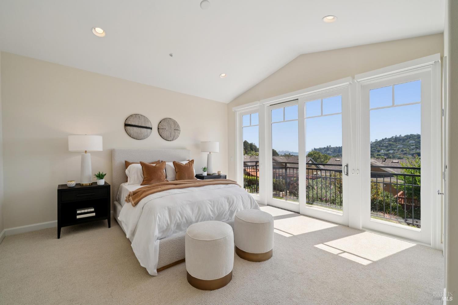 Detail Gallery Image 35 of 69 For 82 Neds Way, Tiburon,  CA 94920 - 3 Beds | 3 Baths