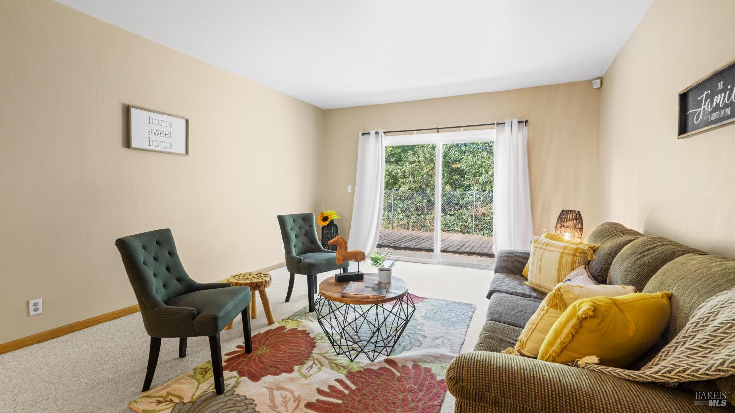 Detail Gallery Image 26 of 78 For 14 St. Paul Cir, Novato,  CA 94947 - 4 Beds | 2 Baths