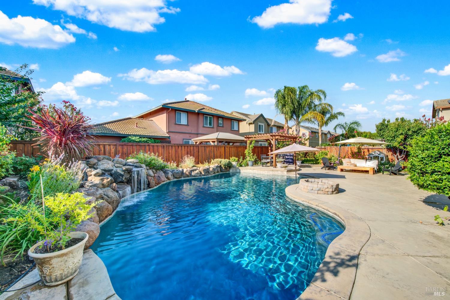 Detail Gallery Image 58 of 73 For 248 via Del Sol Unkn, Vacaville,  CA 95687 - 4 Beds | 3 Baths