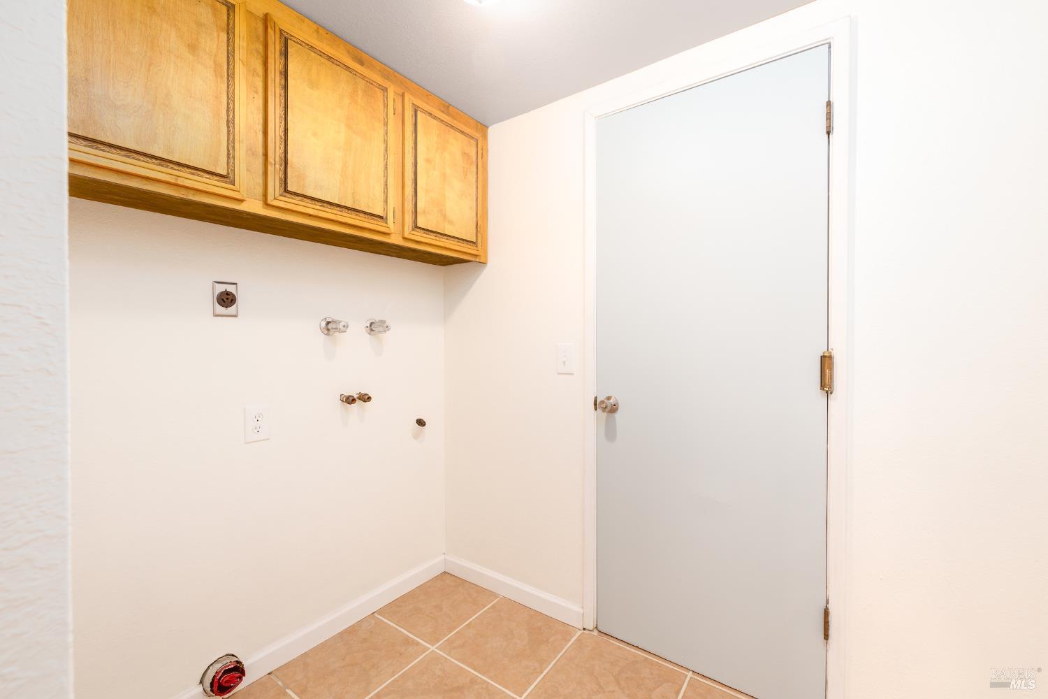Detail Gallery Image 20 of 41 For 1088 Palomino Rd, Cloverdale,  CA 95425 - 5 Beds | 3 Baths