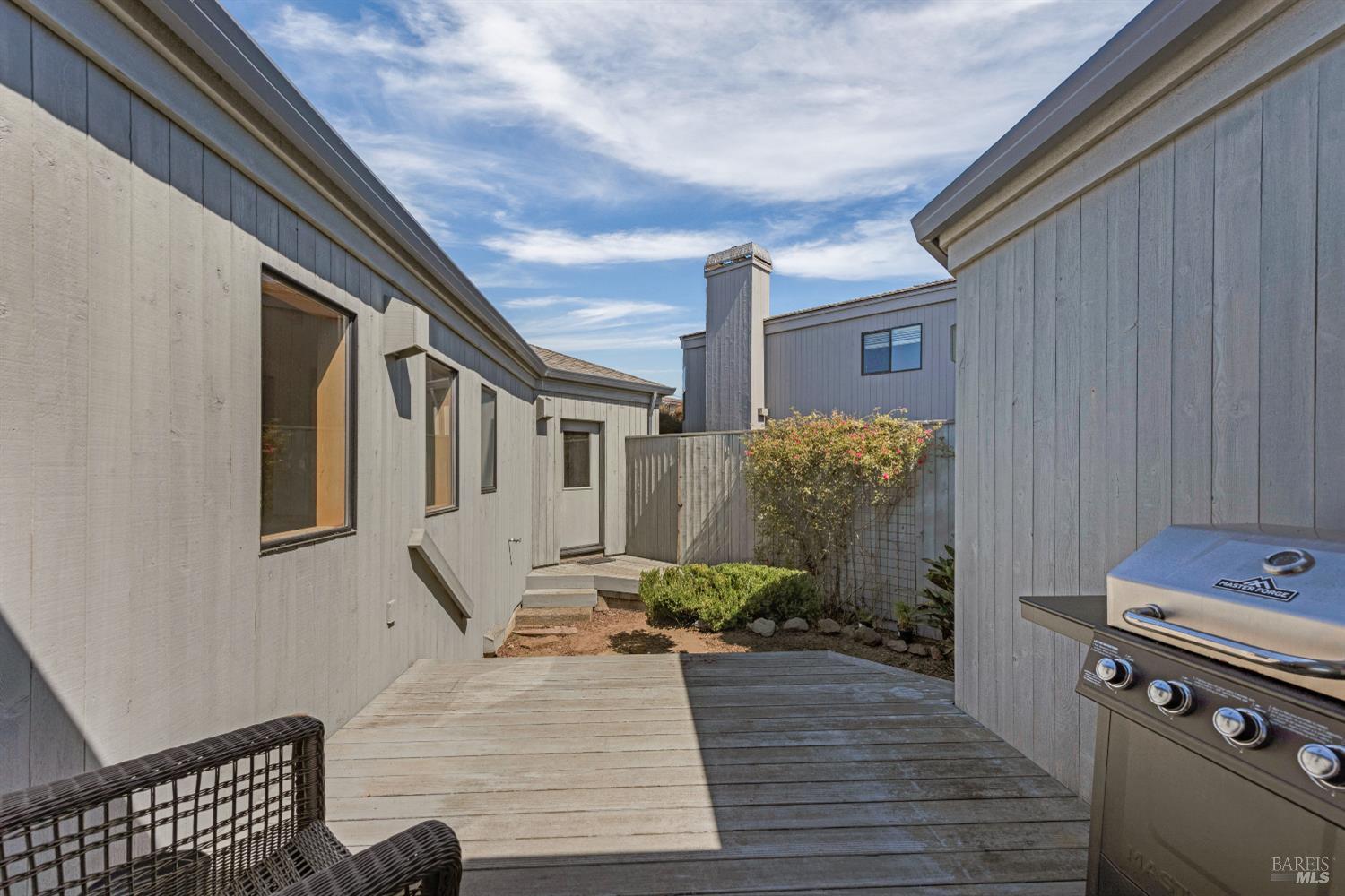 Detail Gallery Image 33 of 59 For 1011 Sea Eagle Loop, Bodega Bay,  CA 94923 - 4 Beds | 2/1 Baths