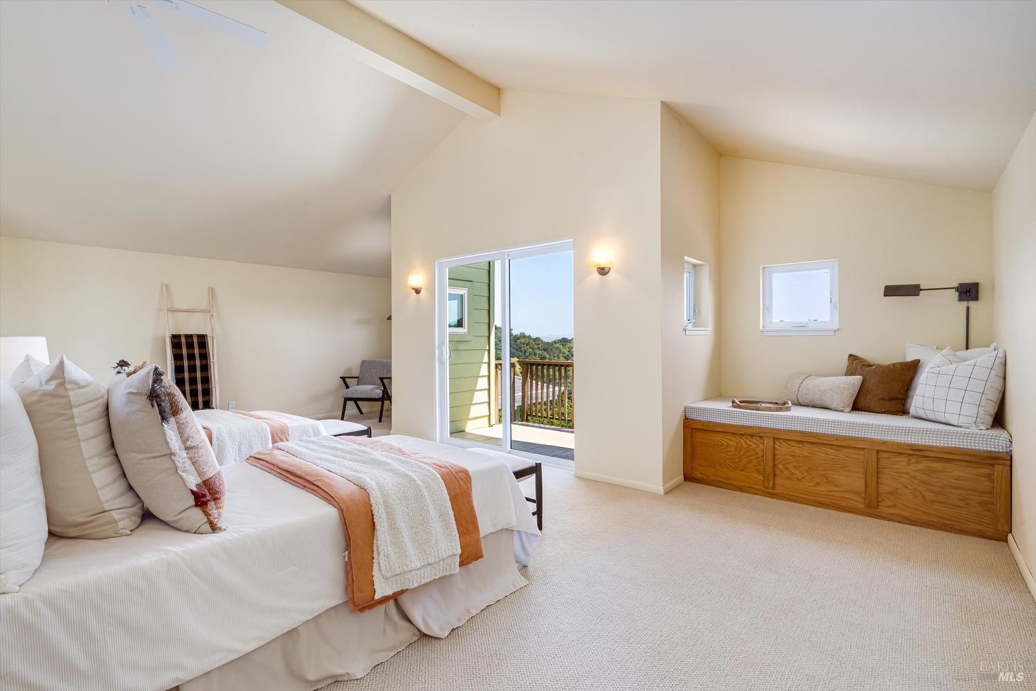 Detail Gallery Image 27 of 60 For 18782 Deer Park Dr, Sonoma,  CA 95476 - 3 Beds | 2/1 Baths