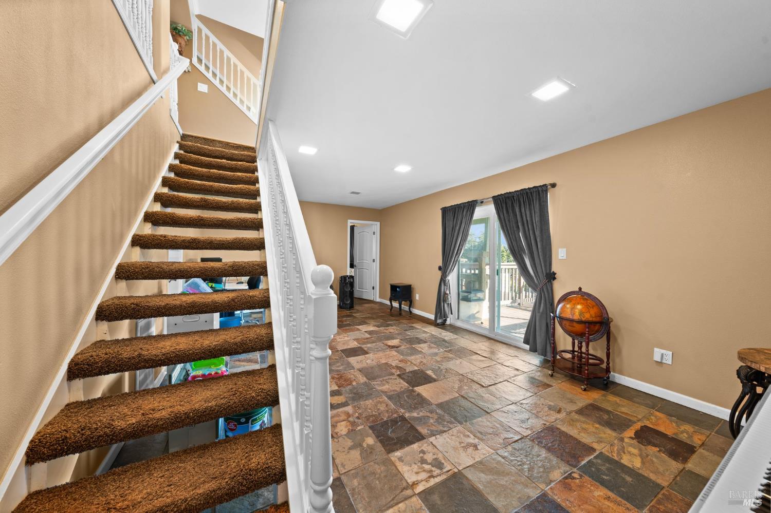 Detail Gallery Image 33 of 66 For 147 Acacia Way, Vallejo,  CA 94591 - 4 Beds | 2/1 Baths