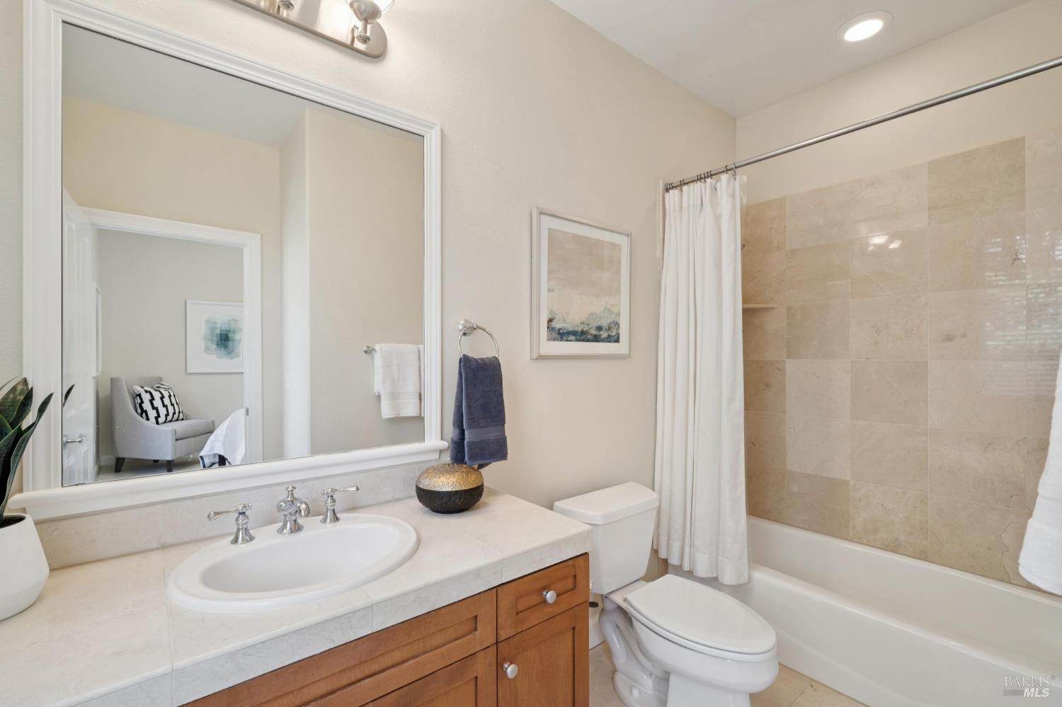 Detail Gallery Image 52 of 69 For 82 Neds Way, Tiburon,  CA 94920 - 3 Beds | 3 Baths
