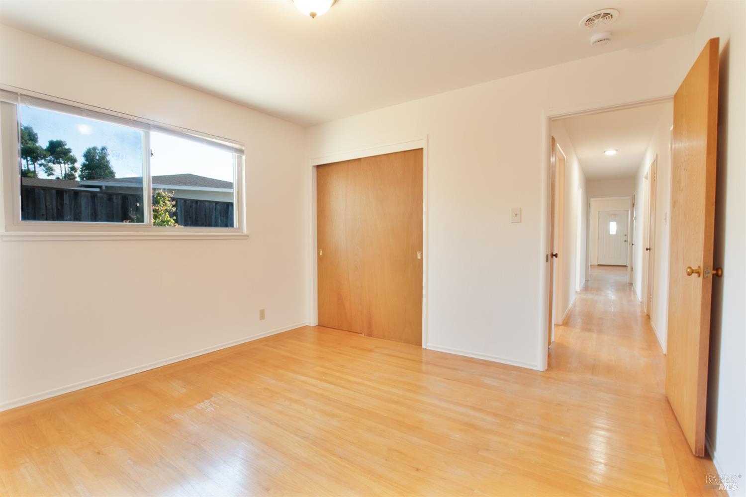 Detail Gallery Image 26 of 39 For 112 Fairfax Ct, Vallejo,  CA 94591 - 3 Beds | 2 Baths