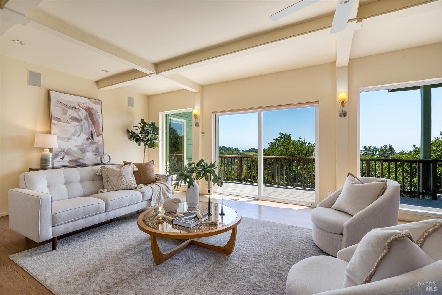 Detail Gallery Image 7 of 60 For 18782 Deer Park Dr, Sonoma,  CA 95476 - 3 Beds | 2/1 Baths