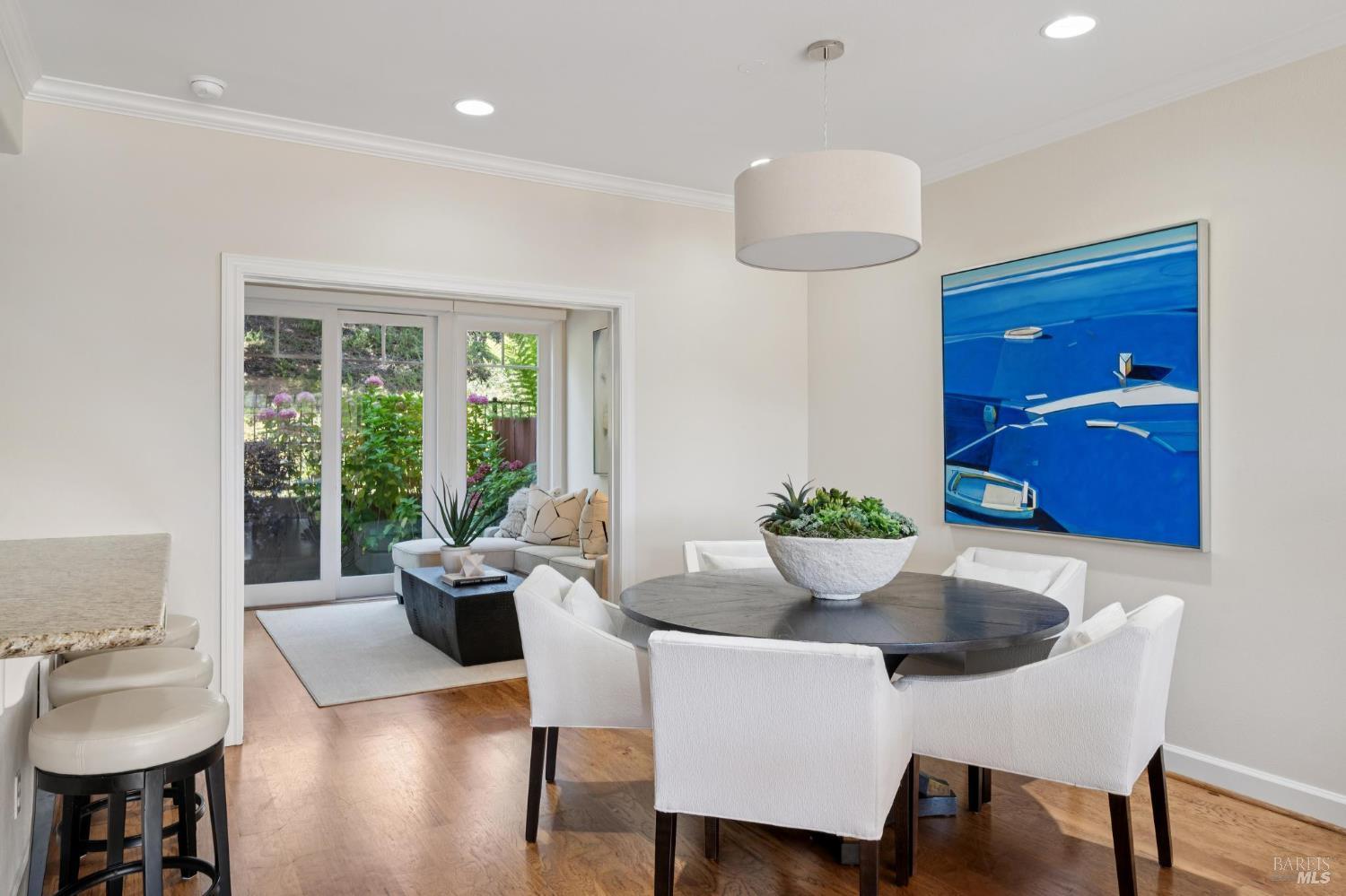Detail Gallery Image 14 of 69 For 82 Neds Way, Tiburon,  CA 94920 - 3 Beds | 3 Baths