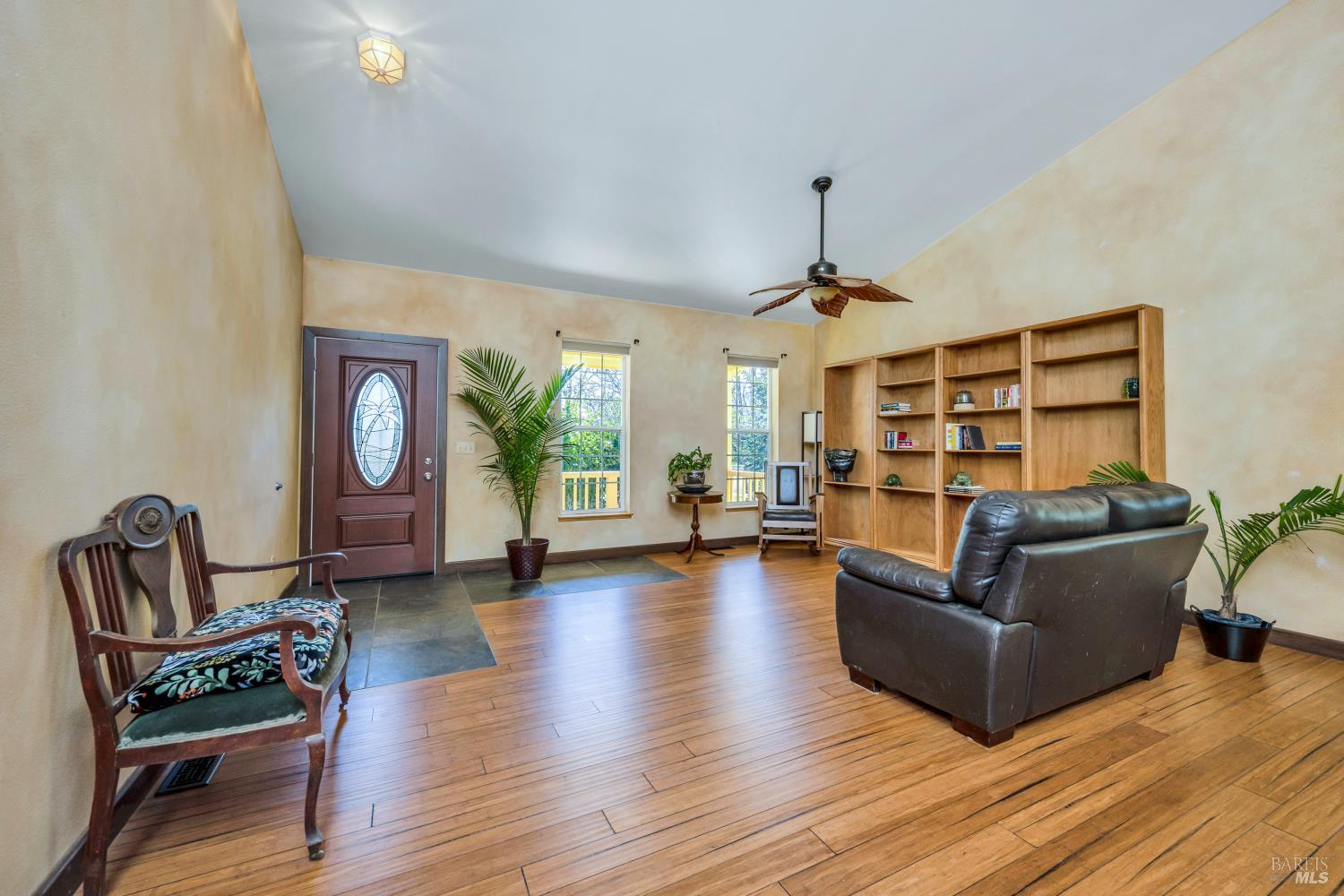 Detail Gallery Image 9 of 52 For 3125 Ranch Ct, Lakeport,  CA 95453 - 3 Beds | 2/1 Baths