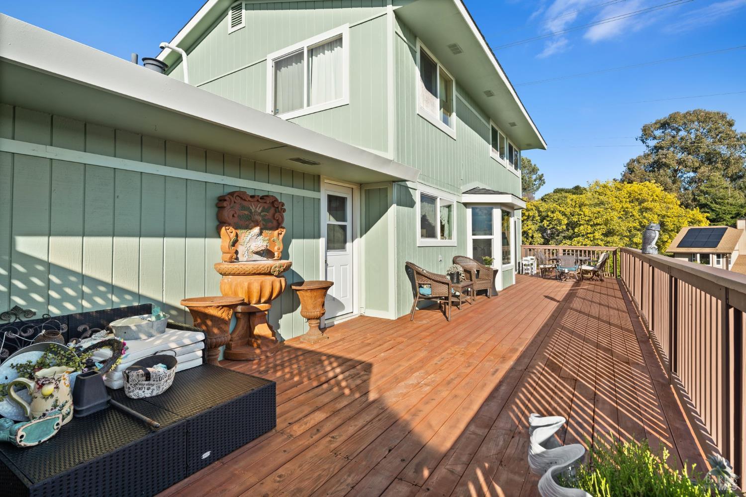 Detail Gallery Image 13 of 66 For 147 Acacia Way, Vallejo,  CA 94591 - 4 Beds | 2/1 Baths