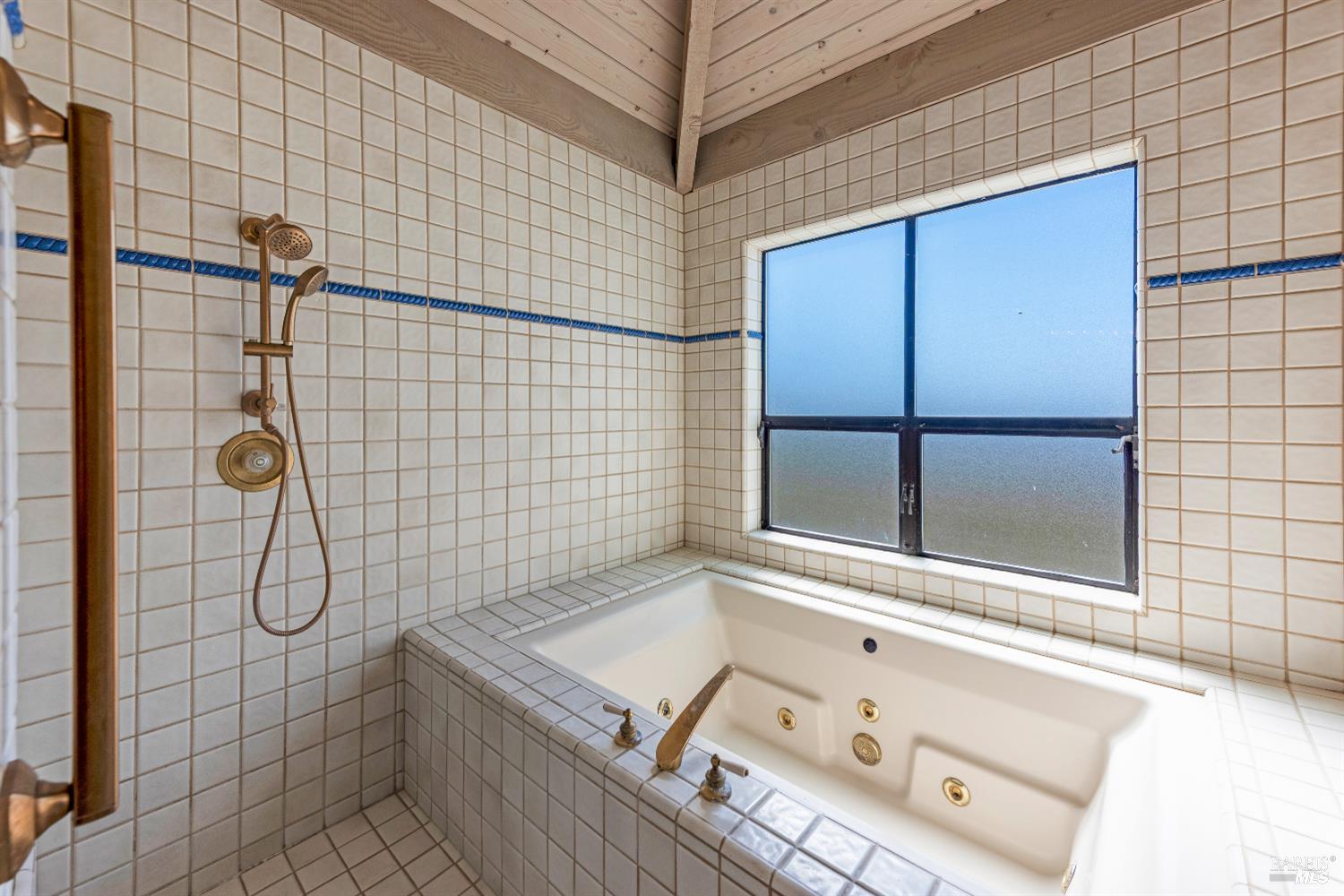Detail Gallery Image 28 of 59 For 1011 Sea Eagle Loop, Bodega Bay,  CA 94923 - 4 Beds | 2/1 Baths