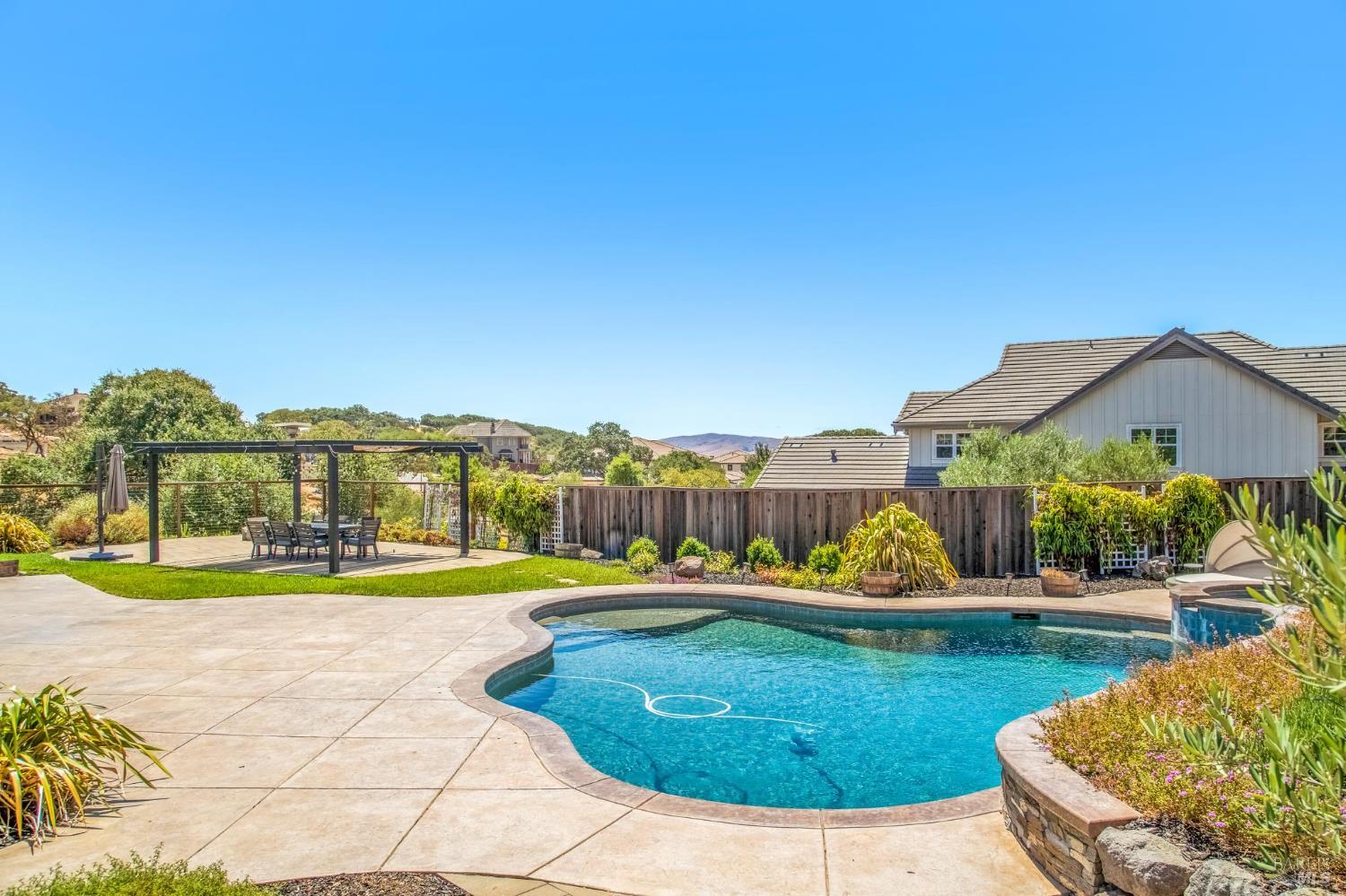 Detail Gallery Image 67 of 85 For 5320 Boulder Ridge Ct, Fairfield,  CA 94534 - 6 Beds | 5 Baths