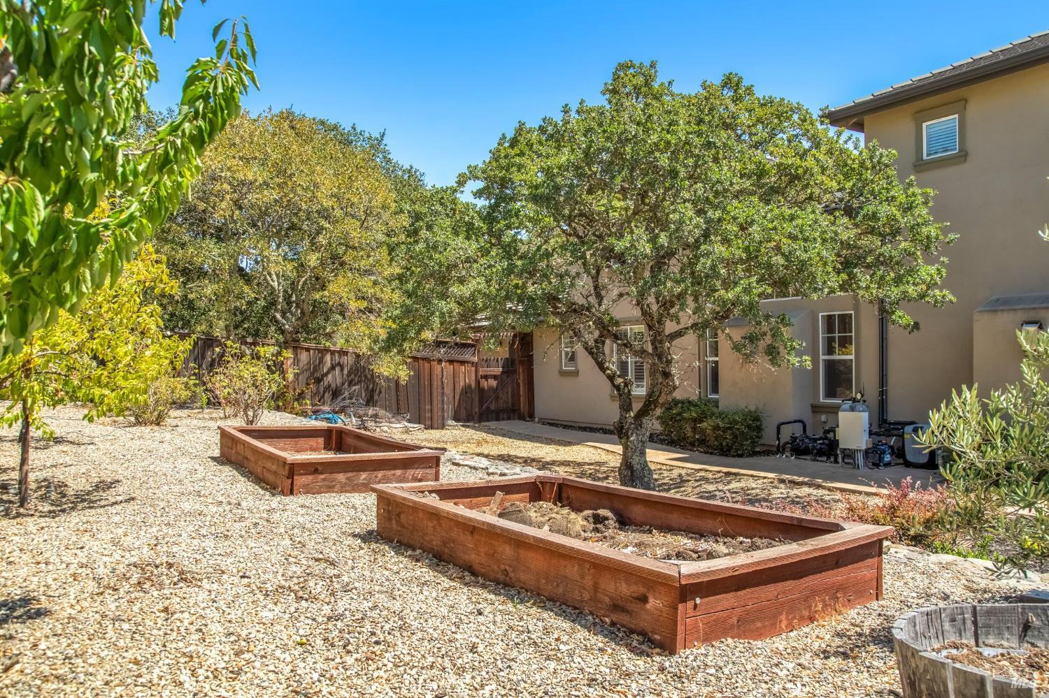 Detail Gallery Image 68 of 85 For 5320 Boulder Ridge Ct, Fairfield,  CA 94534 - 6 Beds | 5 Baths
