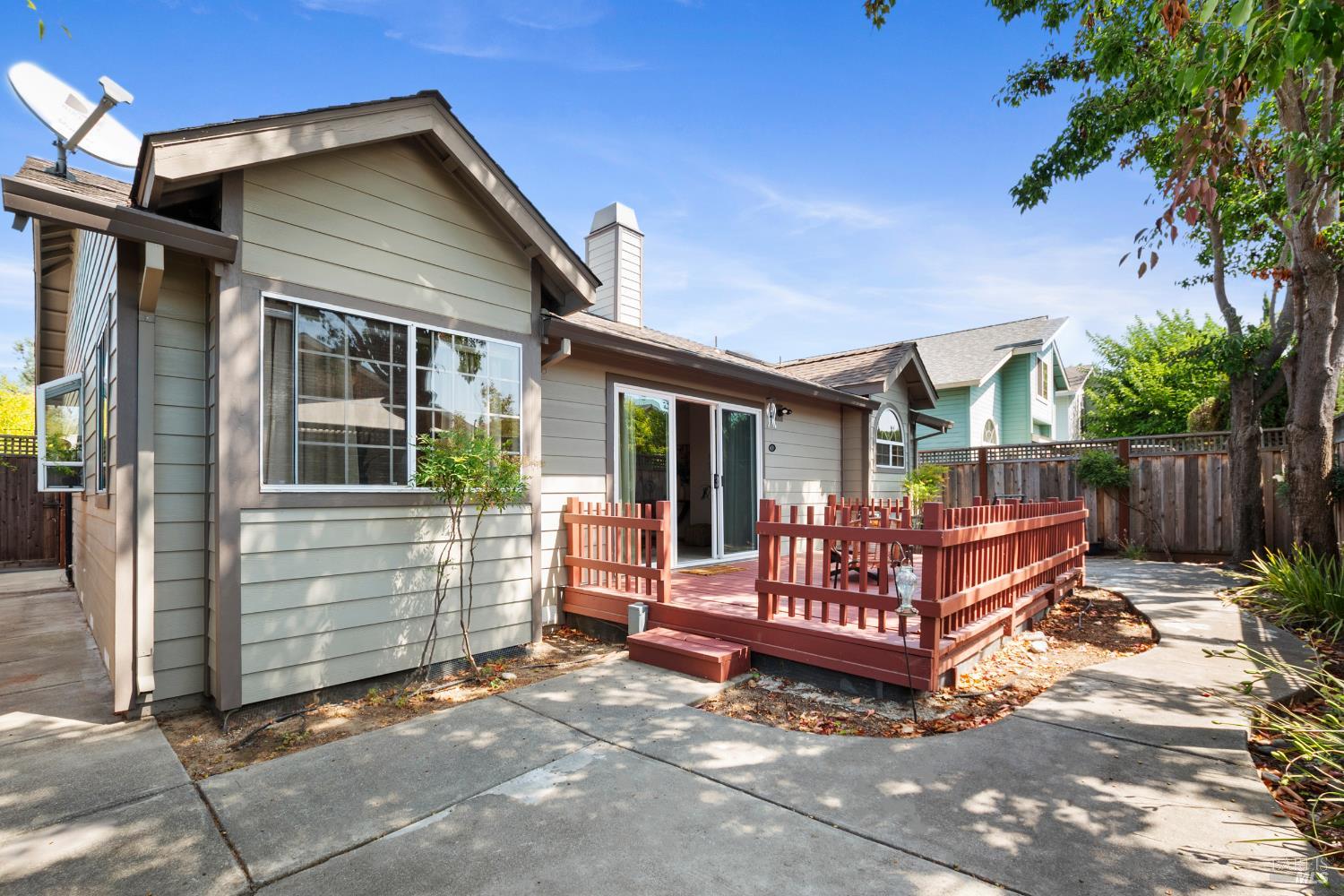 Detail Gallery Image 41 of 43 For 37 Sage Way, Napa,  CA 94559 - 3 Beds | 2 Baths