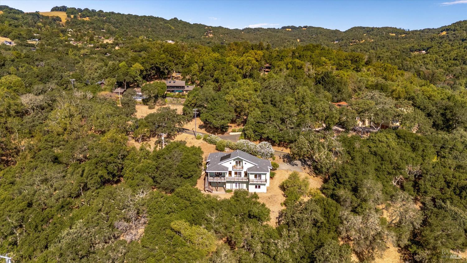 Detail Gallery Image 43 of 60 For 18782 Deer Park Dr, Sonoma,  CA 95476 - 3 Beds | 2/1 Baths