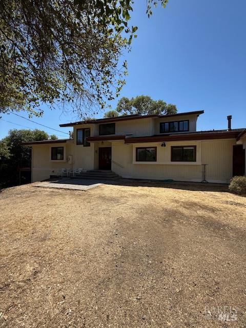 Detail Gallery Image 2 of 58 For 1330 Van Pelt Dr, Ukiah,  CA 95482 - 5 Beds | 3/1 Baths