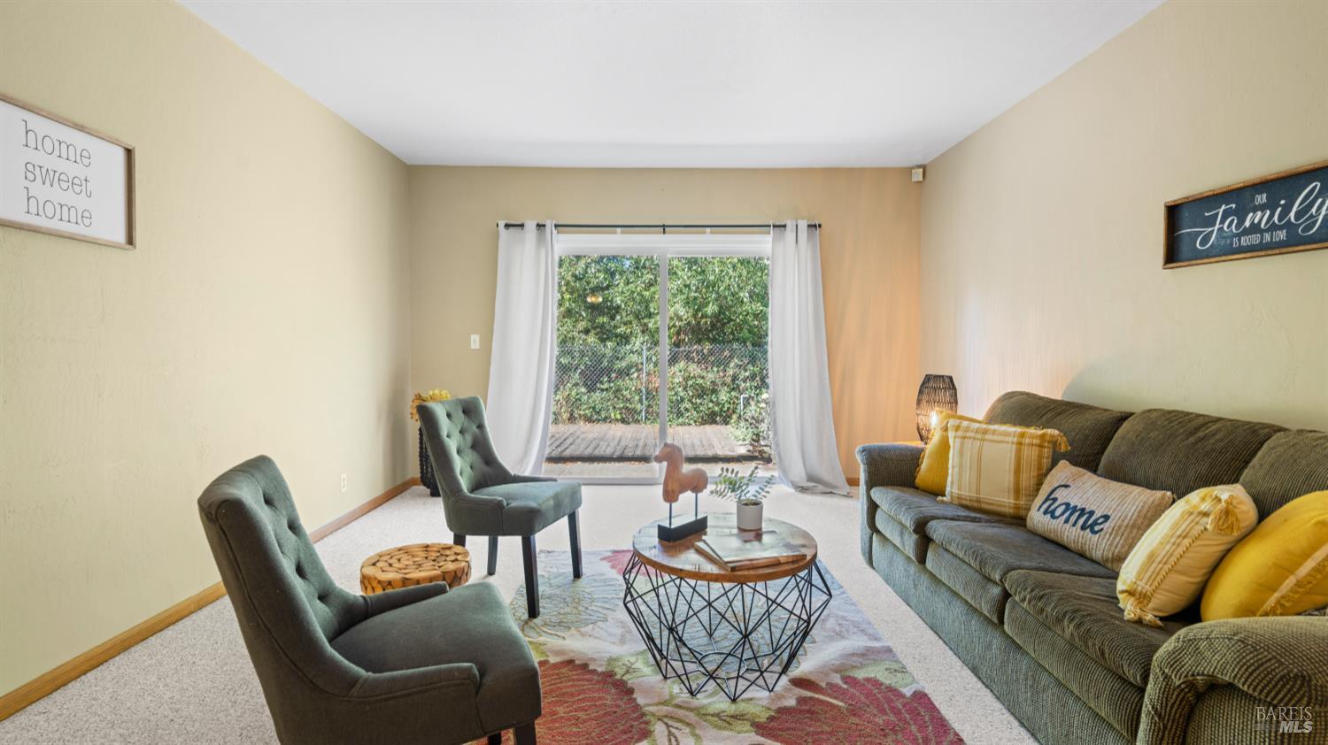 Detail Gallery Image 25 of 78 For 14 St. Paul Cir, Novato,  CA 94947 - 4 Beds | 2 Baths