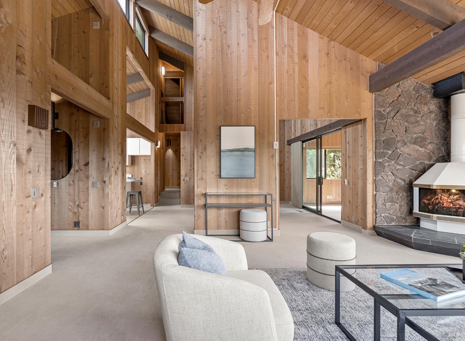 Detail Gallery Image 4 of 48 For 35330 Fly Cloud Rd, The Sea Ranch,  CA 95497 - 1 Beds | 2 Baths