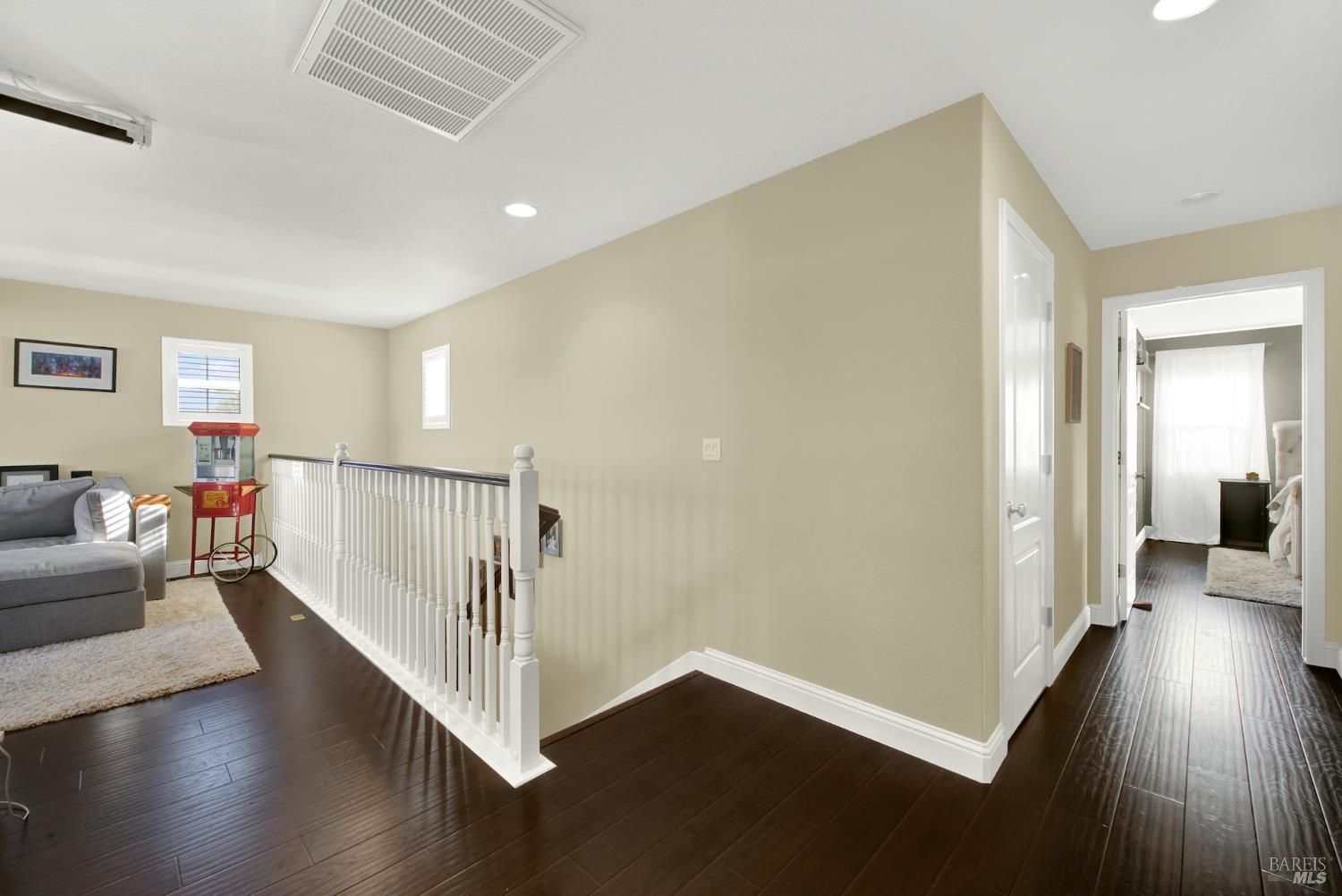 Detail Gallery Image 36 of 73 For 248 via Del Sol Unkn, Vacaville,  CA 95687 - 4 Beds | 3 Baths