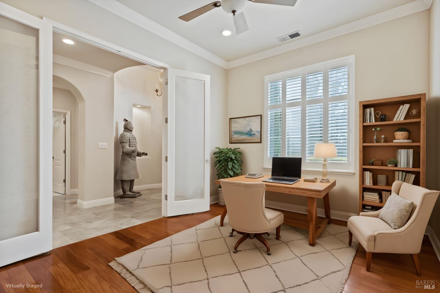 Detail Gallery Image 4 of 45 For 1358 Swainson Ct, Vallejo,  CA 94591 - 3 Beds | 3 Baths