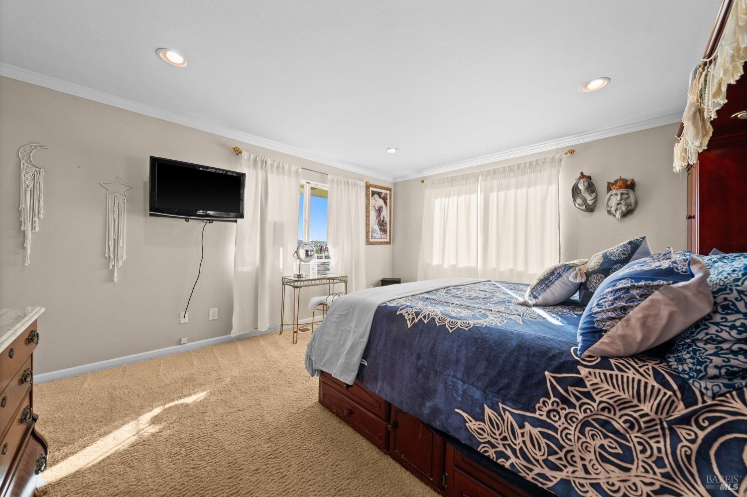 Detail Gallery Image 26 of 66 For 147 Acacia Way, Vallejo,  CA 94591 - 4 Beds | 2/1 Baths