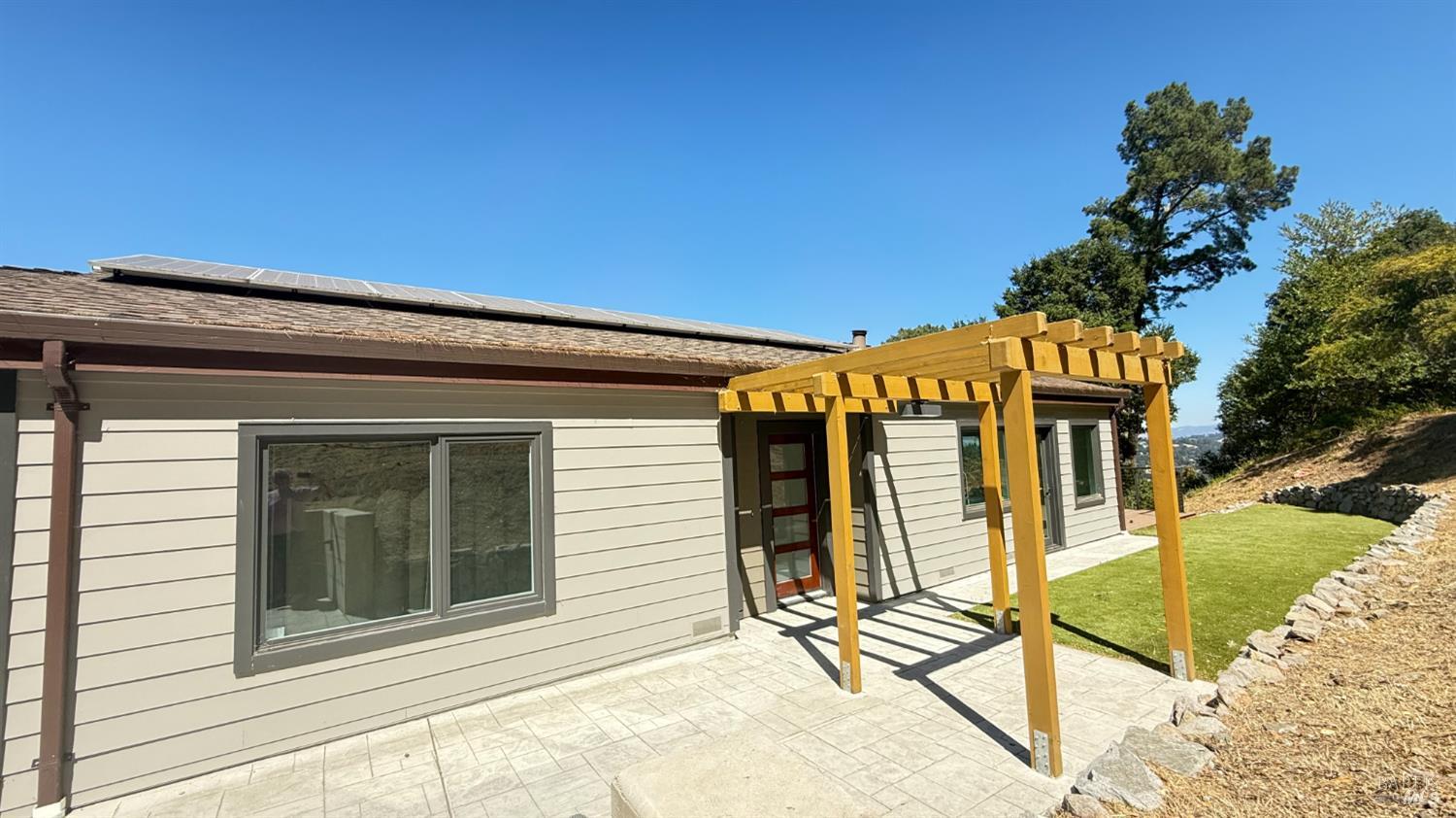 Detail Gallery Image 7 of 23 For 221 El Toyonal St, Orinda,  CA 94563 - 4 Beds | 3 Baths