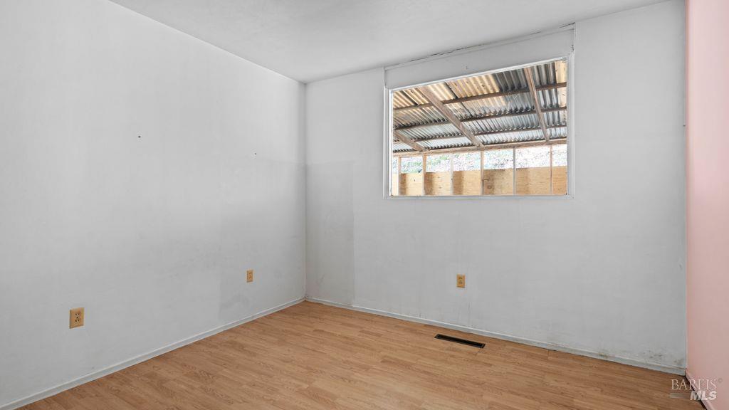 Detail Gallery Image 26 of 49 For 40 El Rancho Dr, Cloverdale,  CA 95425 - 3 Beds | 2 Baths
