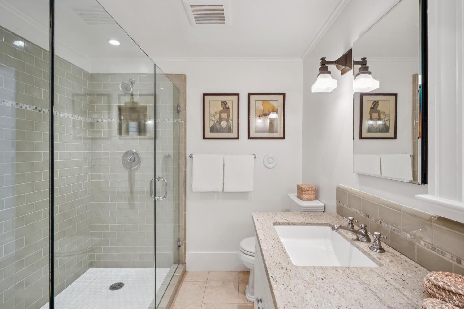 Detail Gallery Image 49 of 73 For 74 Redwood Rd, San Anselmo,  CA 94960 - 4 Beds | 3 Baths