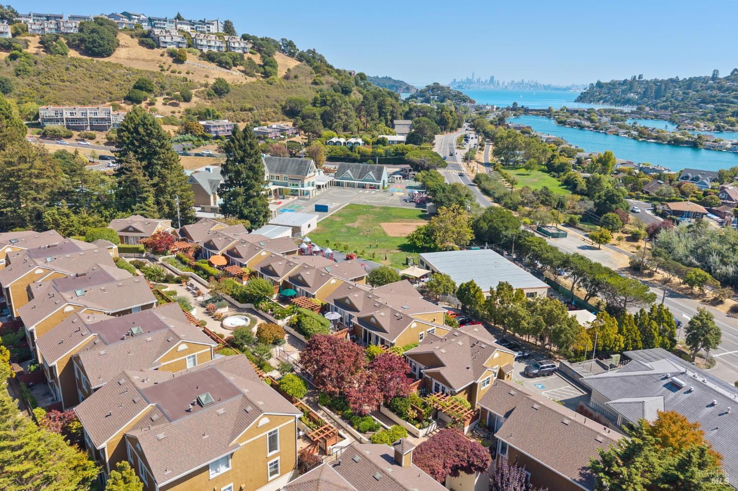 Detail Gallery Image 57 of 69 For 82 Neds Way, Tiburon,  CA 94920 - 3 Beds | 3 Baths