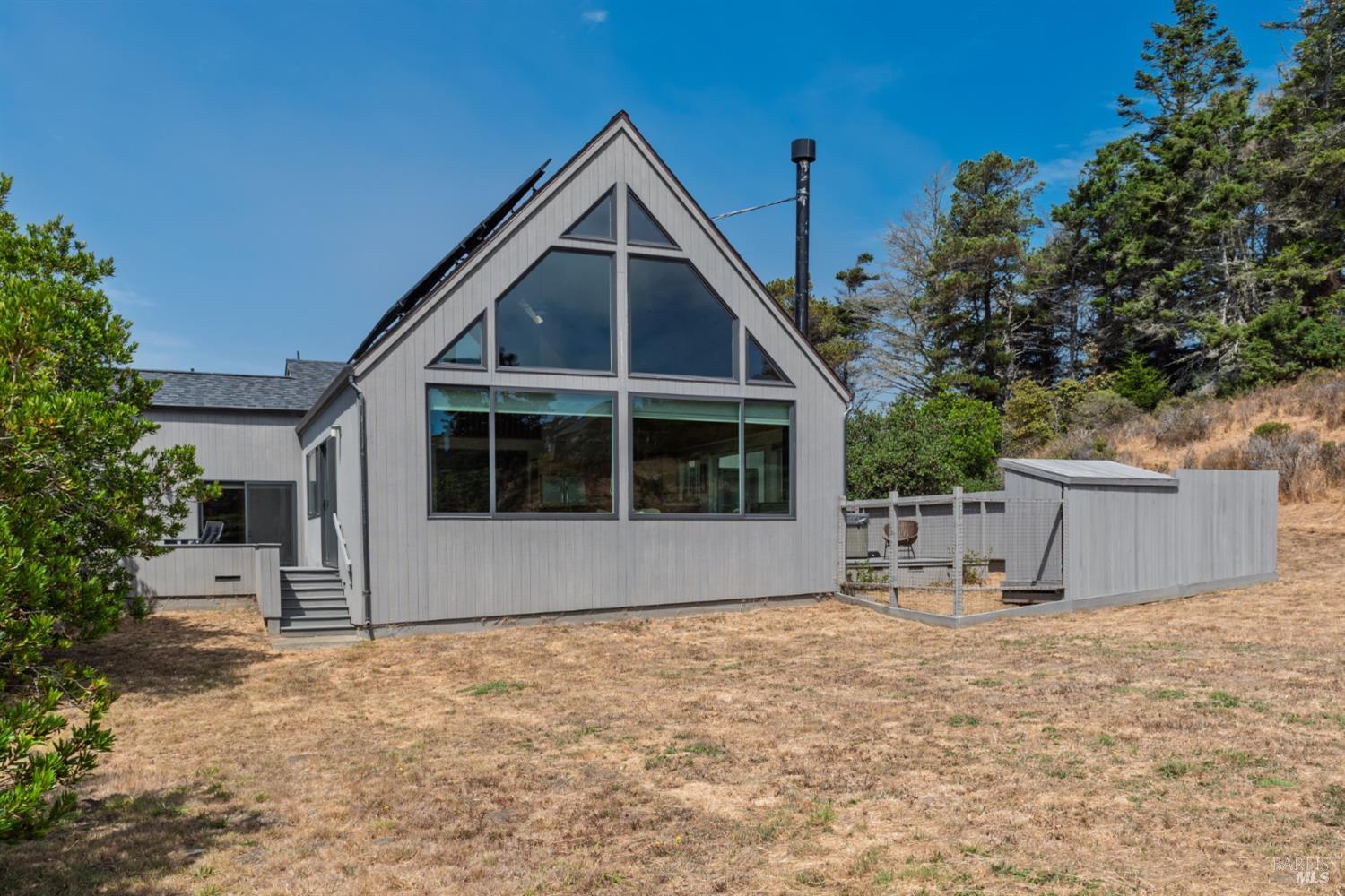 Detail Gallery Image 3 of 46 For 220 Vantage Rd, The Sea Ranch,  CA 95497 - 3 Beds | 2 Baths
