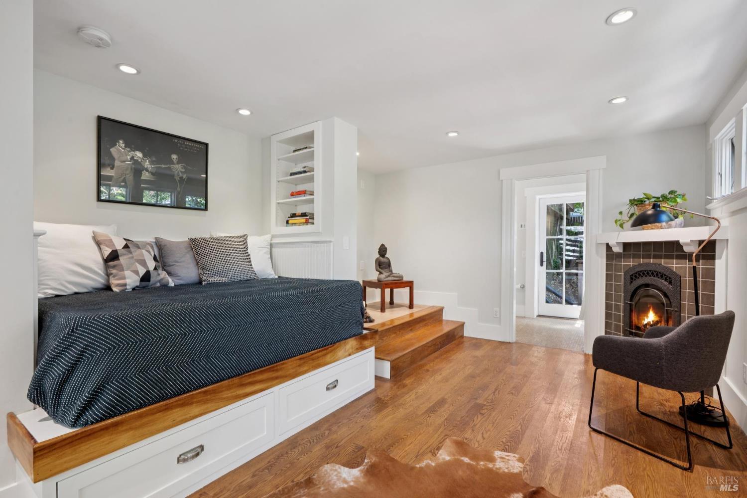 Detail Gallery Image 63 of 73 For 74 Redwood Rd, San Anselmo,  CA 94960 - 4 Beds | 3 Baths