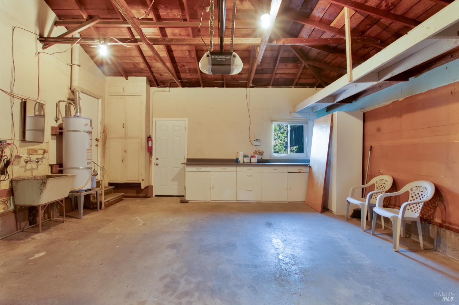 Detail Gallery Image 37 of 39 For 112 Fairfax Ct, Vallejo,  CA 94591 - 3 Beds | 2 Baths