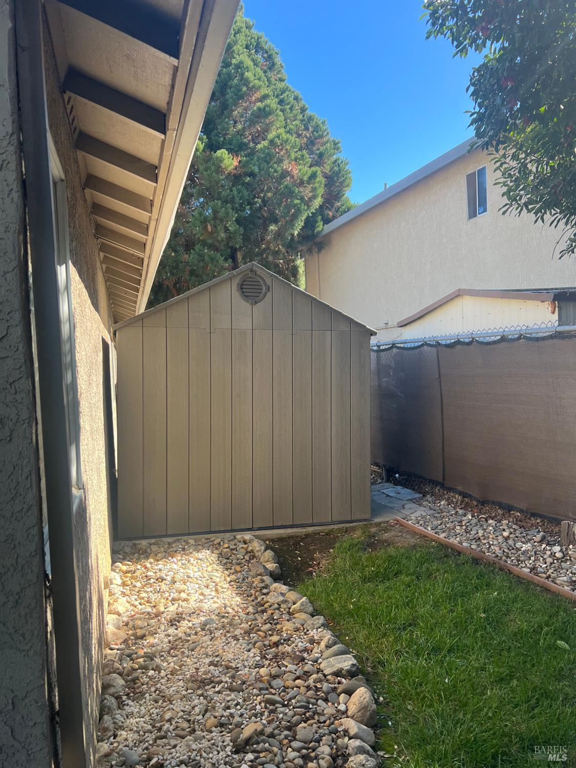 Detail Gallery Image 18 of 52 For 406 Stoneybrook Ln, Vacaville,  CA 95687 - 3 Beds | 2 Baths