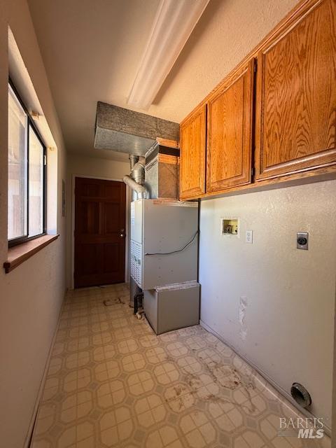 Detail Gallery Image 17 of 58 For 1330 Van Pelt Dr, Ukiah,  CA 95482 - 5 Beds | 3/1 Baths