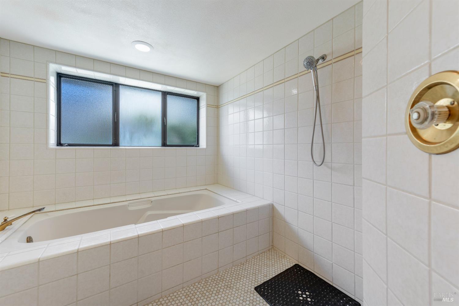 Detail Gallery Image 46 of 59 For 1011 Sea Eagle Loop, Bodega Bay,  CA 94923 - 4 Beds | 2/1 Baths