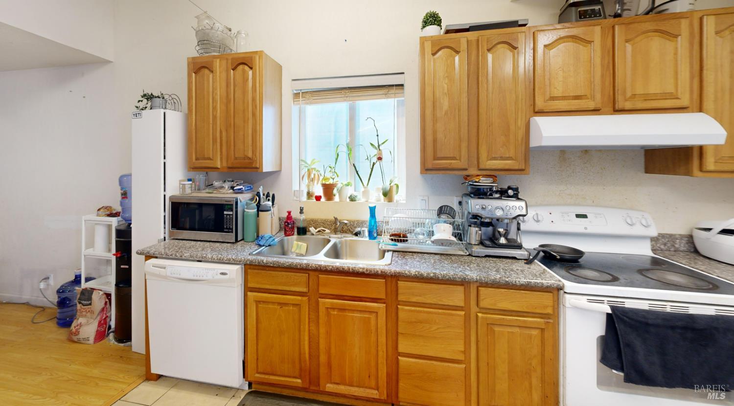Detail Gallery Image 20 of 30 For 330 Capitol St, Vallejo,  CA 94590 - 8 Beds | 6 Baths