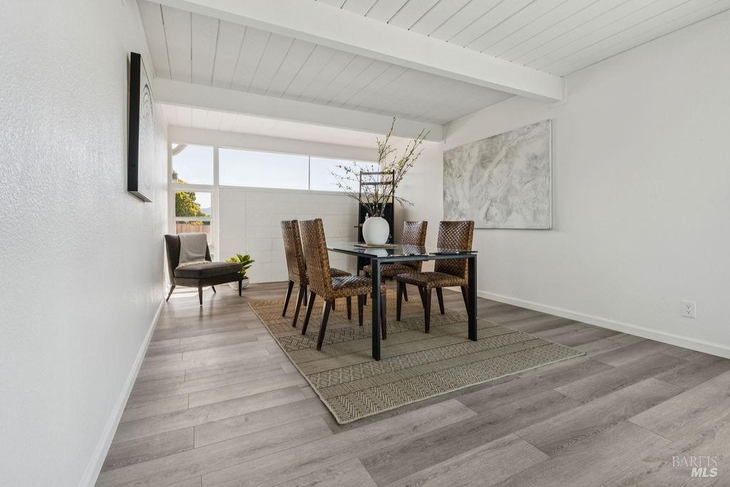 Detail Gallery Image 8 of 35 For 1081 Las Raposas Rd, San Rafael,  CA 94903 - 3 Beds | 2 Baths